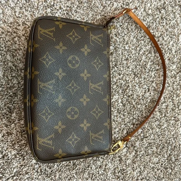 Authentic Louis Vuitton Pochette 
Code VI0070
Bought on Poshmark - Picture 6 of 11